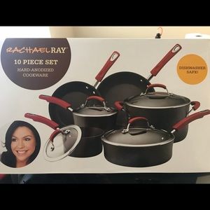 RACHAEL RAY SET OF POTS N PANS!!! Paid $185